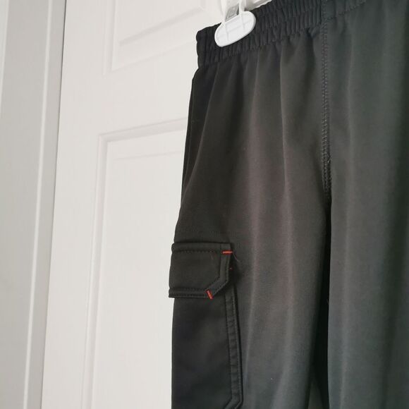 5/$10 Athletic works boys pants size 4 - Picture 3 of 4